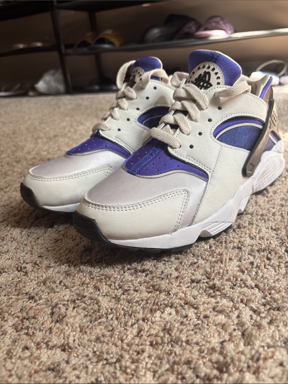 Nike Women Sneakers in White and Purple